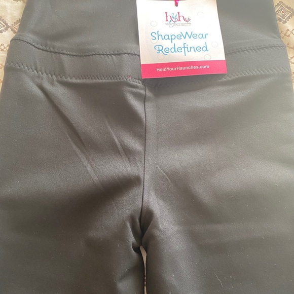 HYH Hold Your Haunches black booty patooty pants - Picture 2 of 3